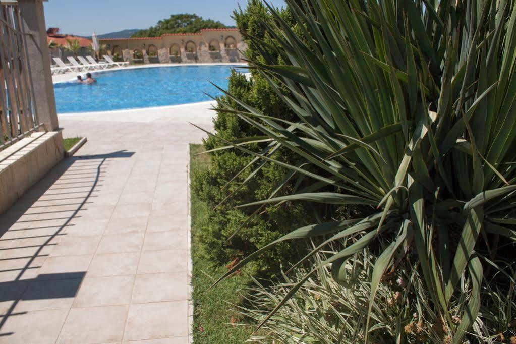 Gardenia Vacation Settlement Aparthotel Sozopol Luaran gambar
