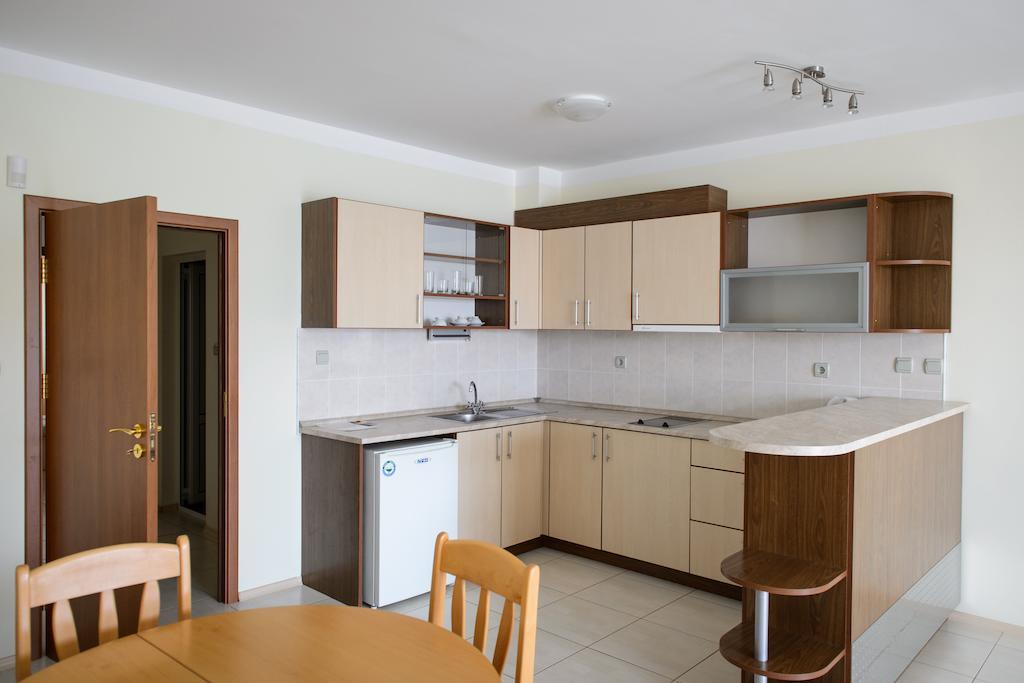 Gardenia Vacation Settlement Aparthotel Sozopol Bilik gambar