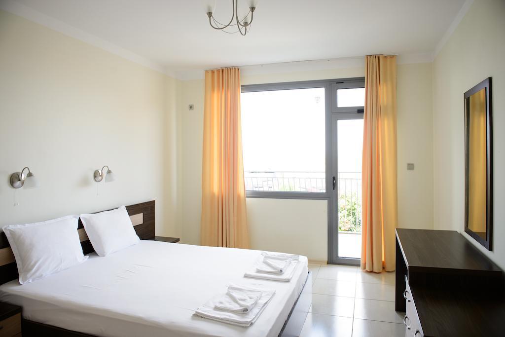Gardenia Vacation Settlement Aparthotel Sozopol Bilik gambar